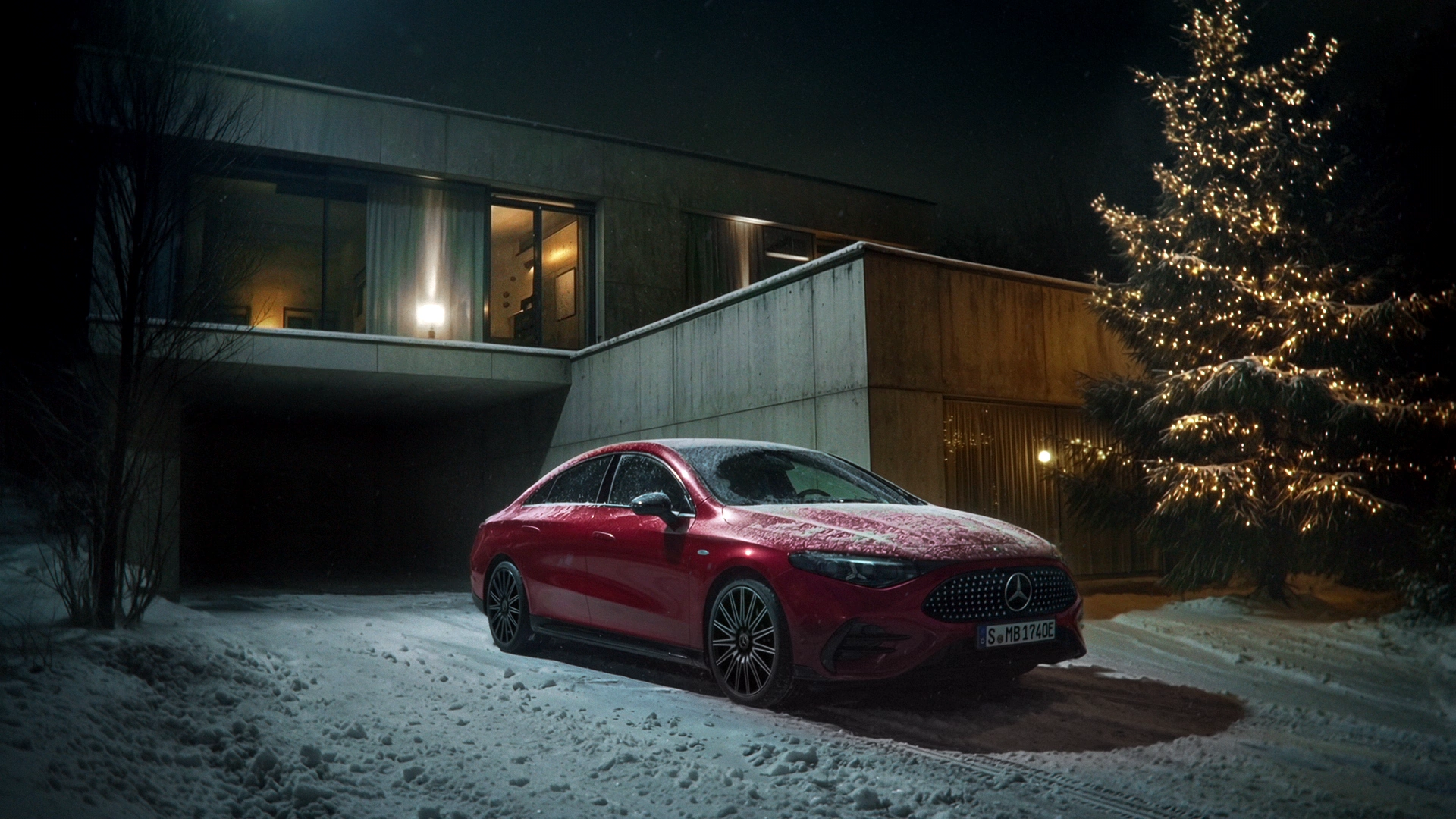 Mercedes: Satellite of Love — still 1
