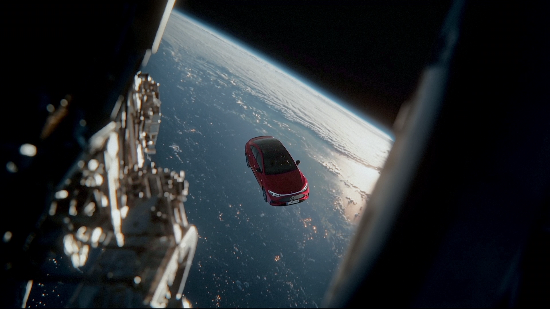 Mercedes: Satellite of Love — still 4